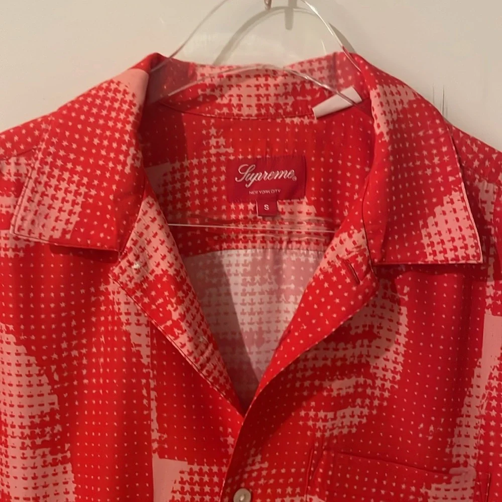 Supreme NYC Red Short Sleeve Lil Kim Collaboration. - Picture 7 of 10